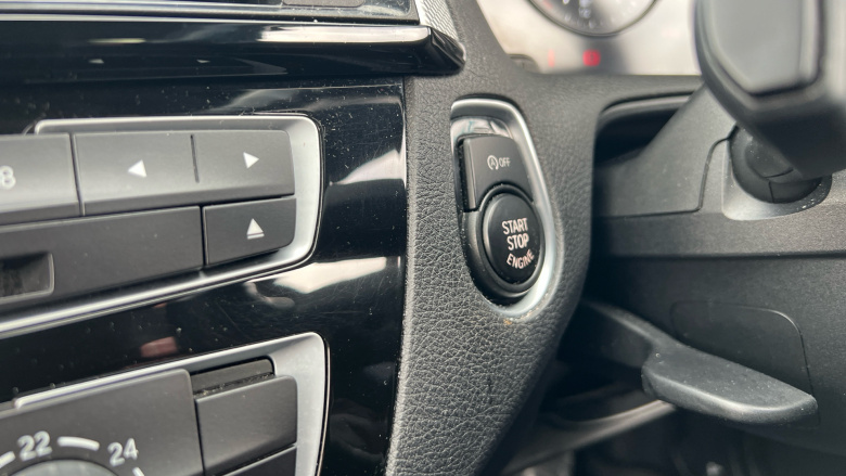 BMW 1 Series 118i [1.5] M Sport 5dr [Nav/Servotronic] Petrol Hatchback